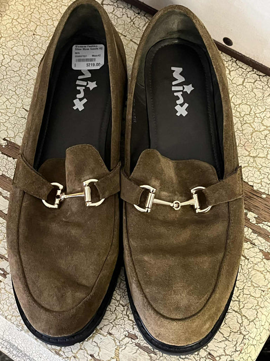 Minx Loafers Sz 42